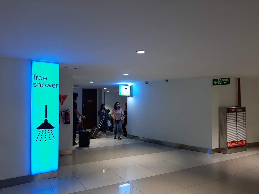 Shower Room Gratis  Terminal 3 Bandara Soekarno Hatta
