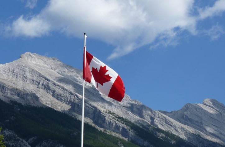 Pengalaman Mengisi Formulir Visa Canada untuk Kunjungan
